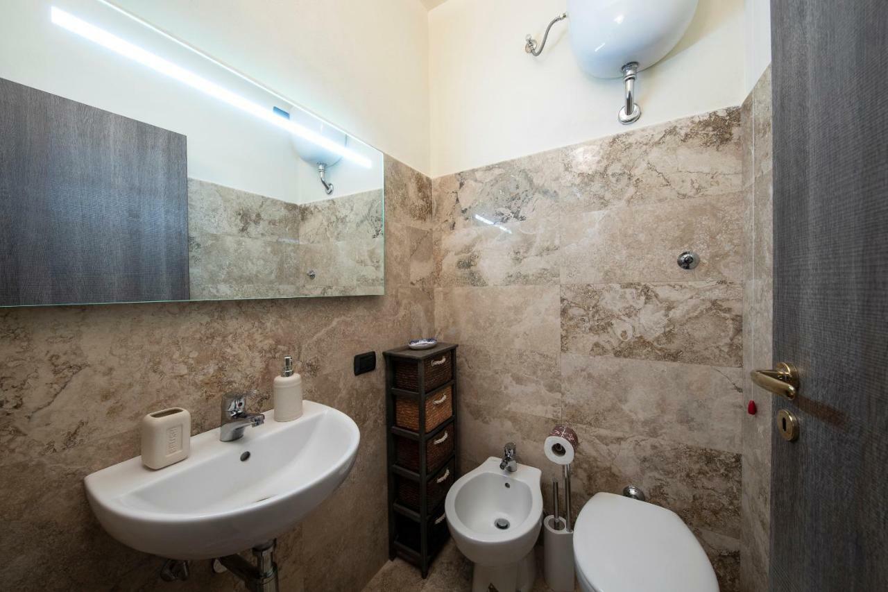 Antica Dimora Del Buongoverno Hotel Сиена Екстериор снимка